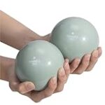 Tres razones para incluir ejercicios con bola de pilates en tu rutina fitness